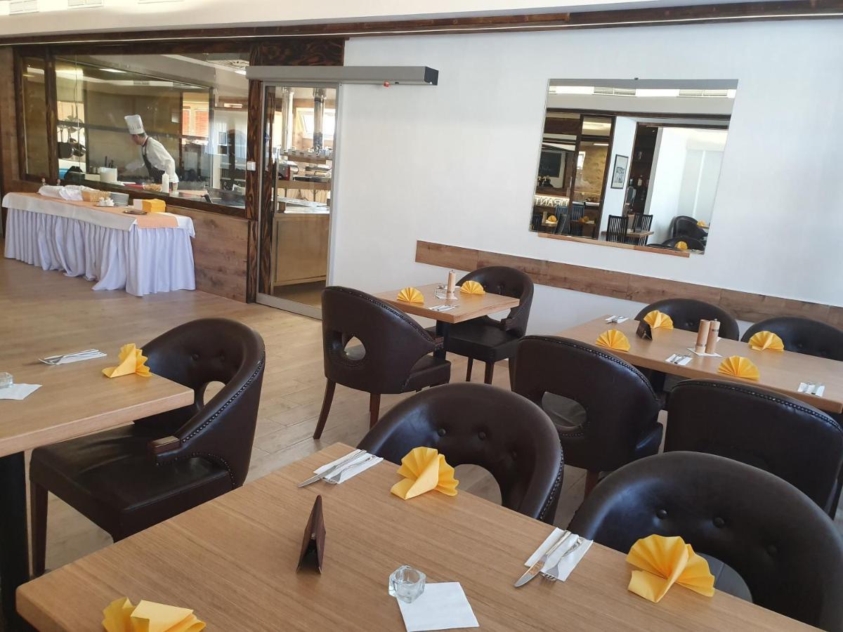 Hotel פרימבורק מראה חיצוני תמונה